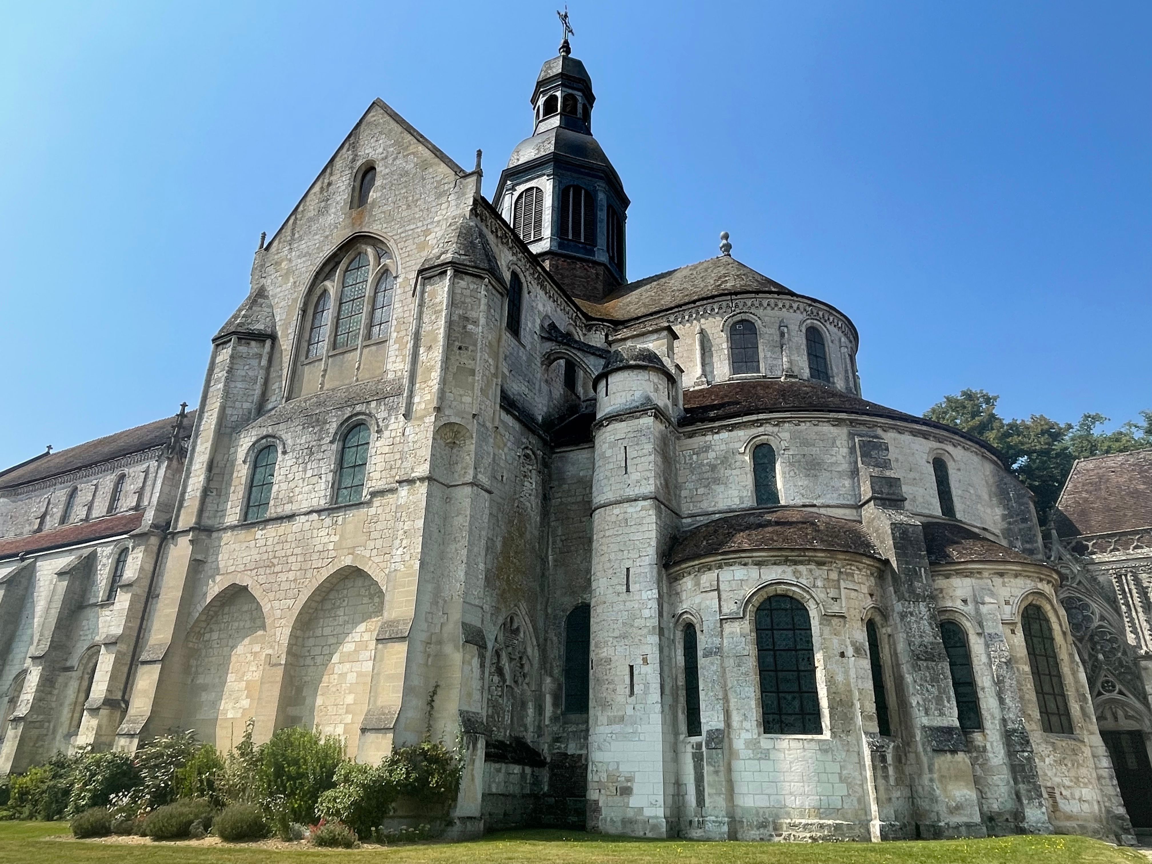 Abbatiale de Saint-Germer-de-Fly, partie romane