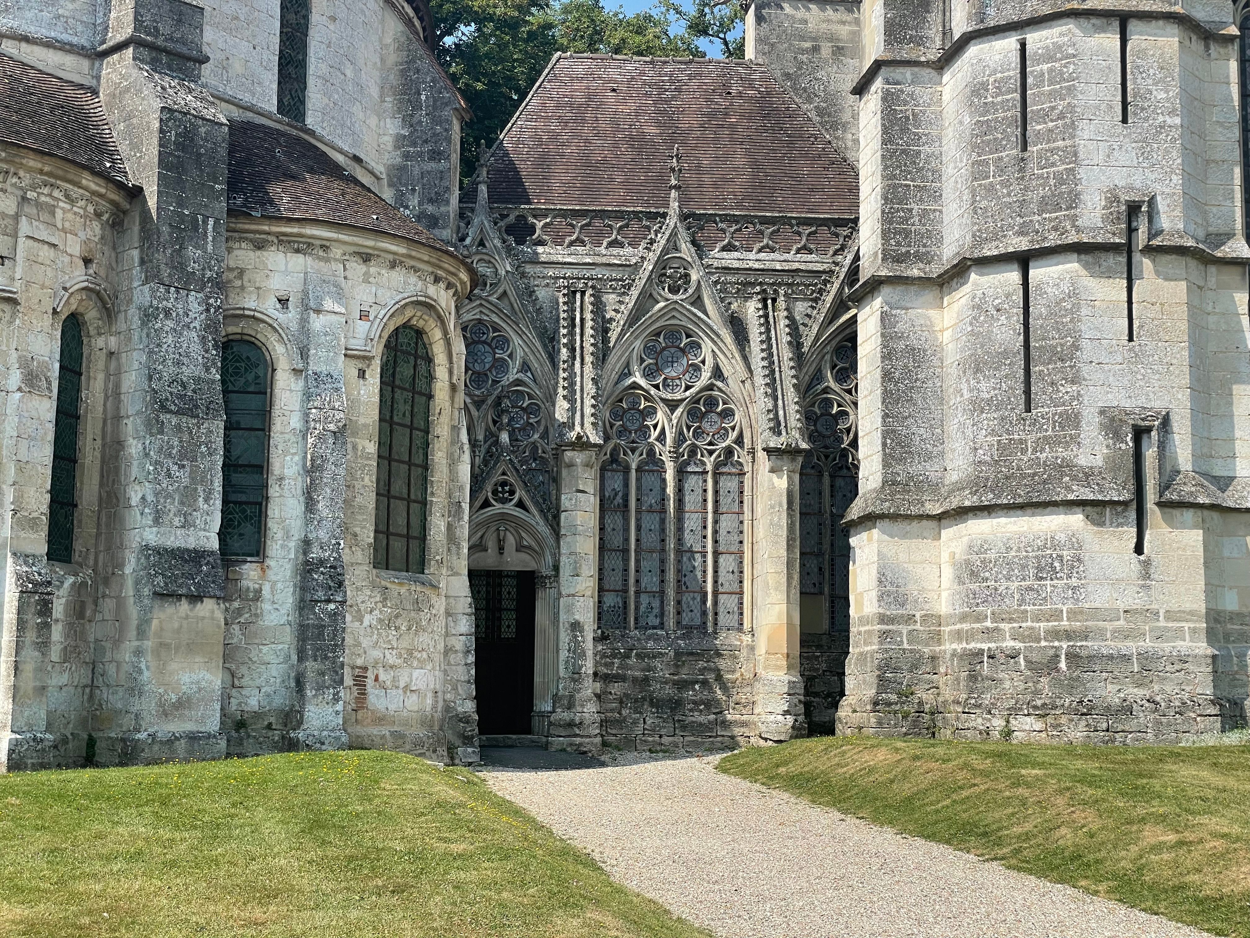 Abbatiale de Saint-Germer-de-Fly, entrée de la chapelle gothique